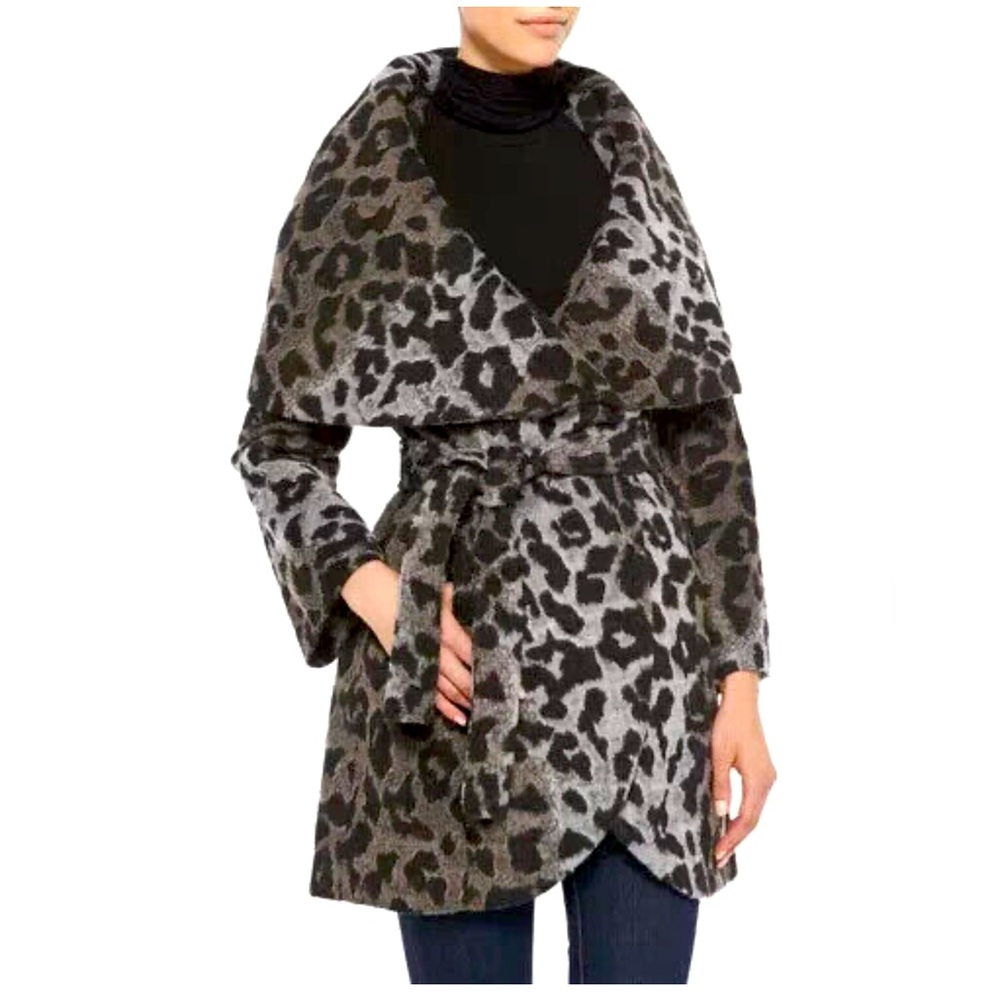 Tahari Wool Coat 🐆